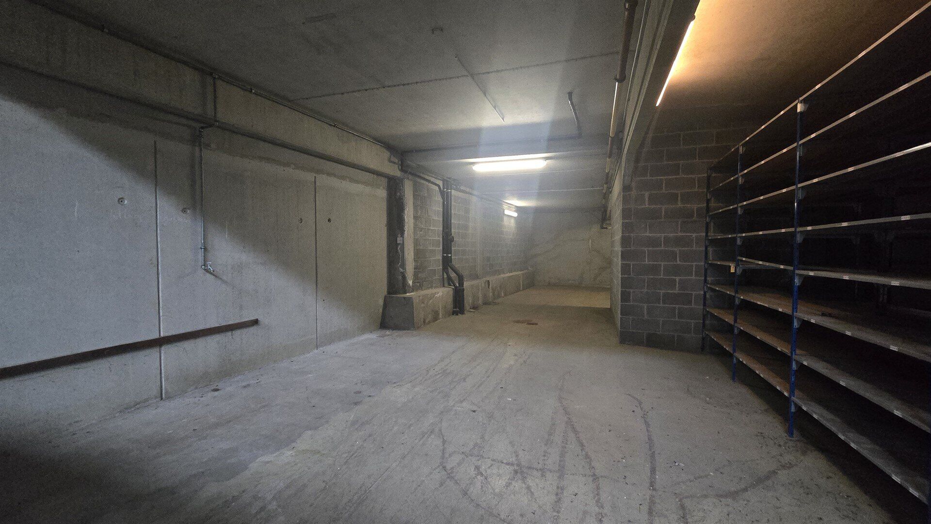 Warehouse for rent in BRUSSEL