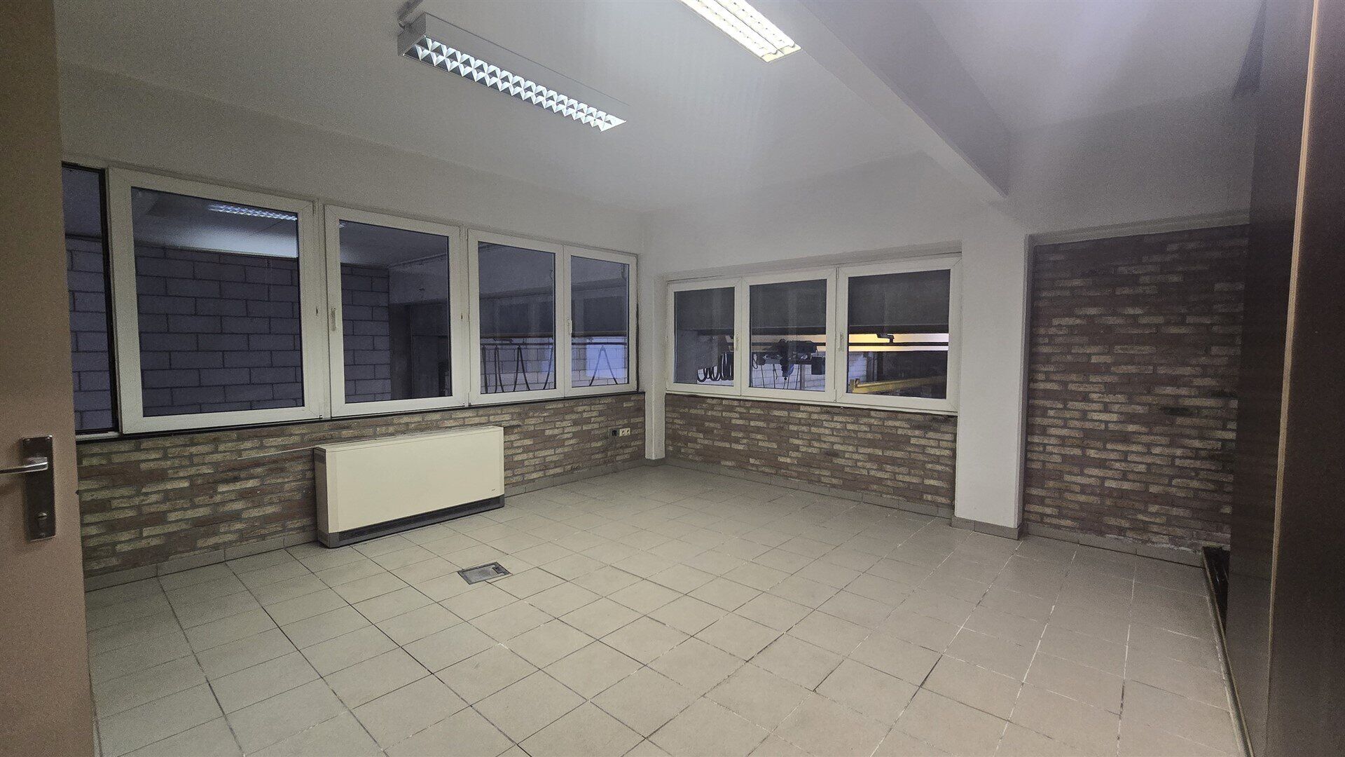 Warehouse for rent in BRUSSEL