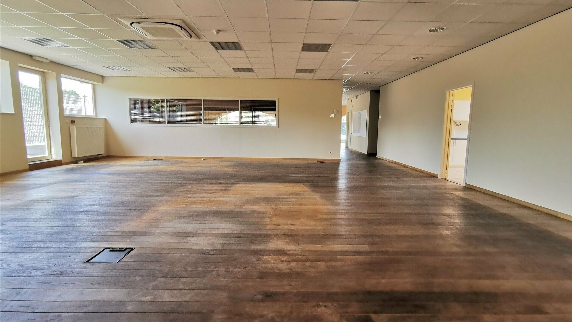 Winkelruimte te koop in HERENT