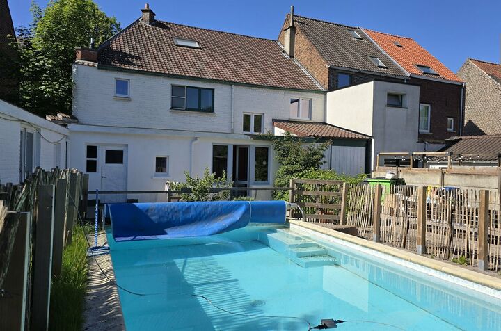 Maison &agrave; louer &agrave; WEZEMBEEK-OPPEM