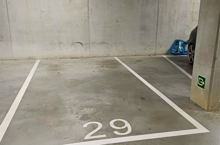 Parking - Binnenstaanplaats &agrave; louer &agrave; KORTENBERG
