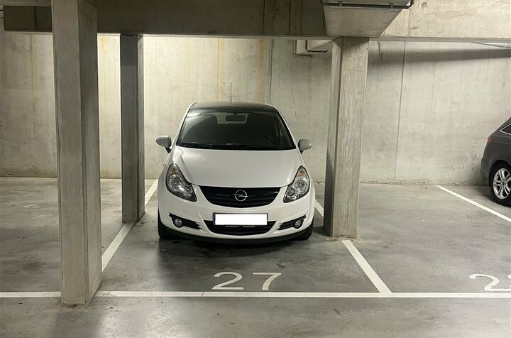 Parking - Binnenstaanplaats for sale in KORTENBERG