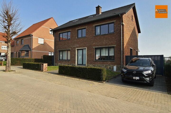 Villa for rent in Everberg